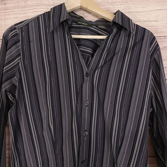 EDDIE BAUER STRETCH WRINKLE RESISTANT GREY STRIPED METALLIC BUTTON UP WOMENS M - Picture 2 of 6
